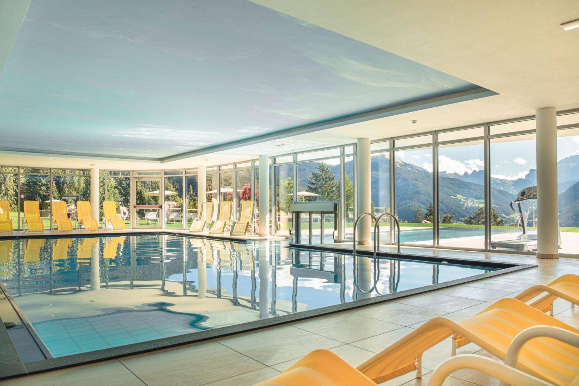 Villa Scherlin オルティゼーイ エクステリア 写真