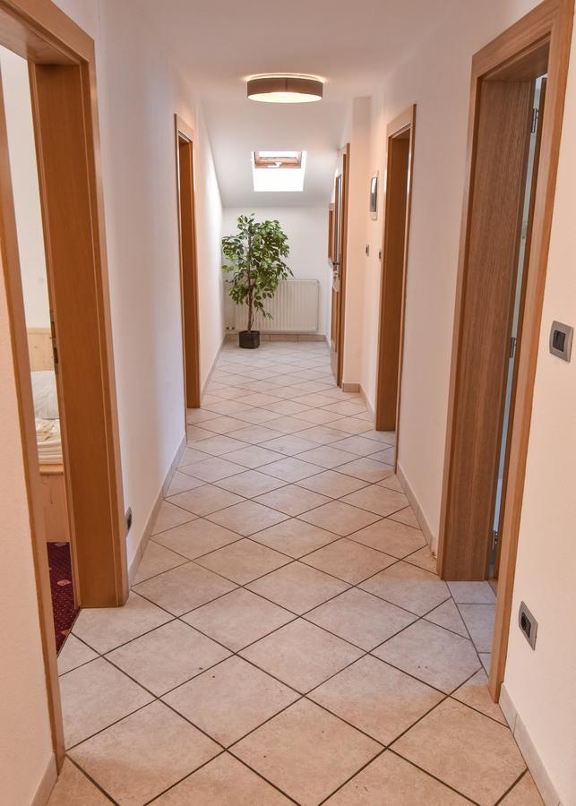 Villa Scherlin オルティゼーイ エクステリア 写真